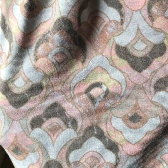 Multicolored maternity wrap dress - Picture 6 of 6